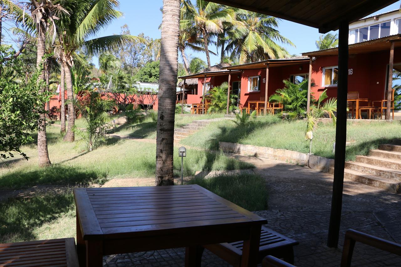 Hotel De La Baie Antsiranana Extérieur photo